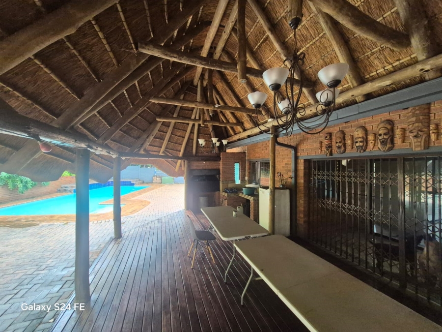 4 Bedroom Property for Sale in Safari Gardens North West